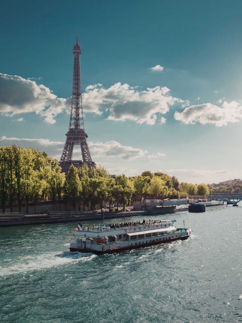 Sunset Seine River Cruise Paris